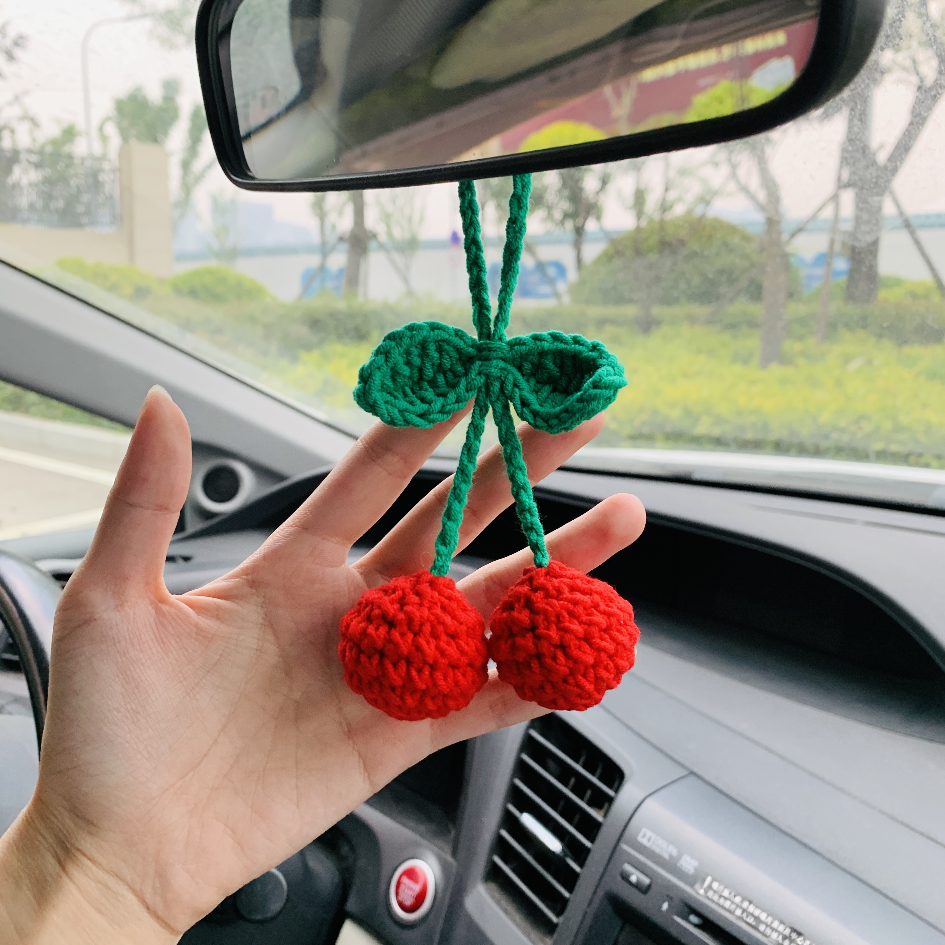 Cherry Car Interior Mirror Han - đánh giá và giá Interior Design Experience