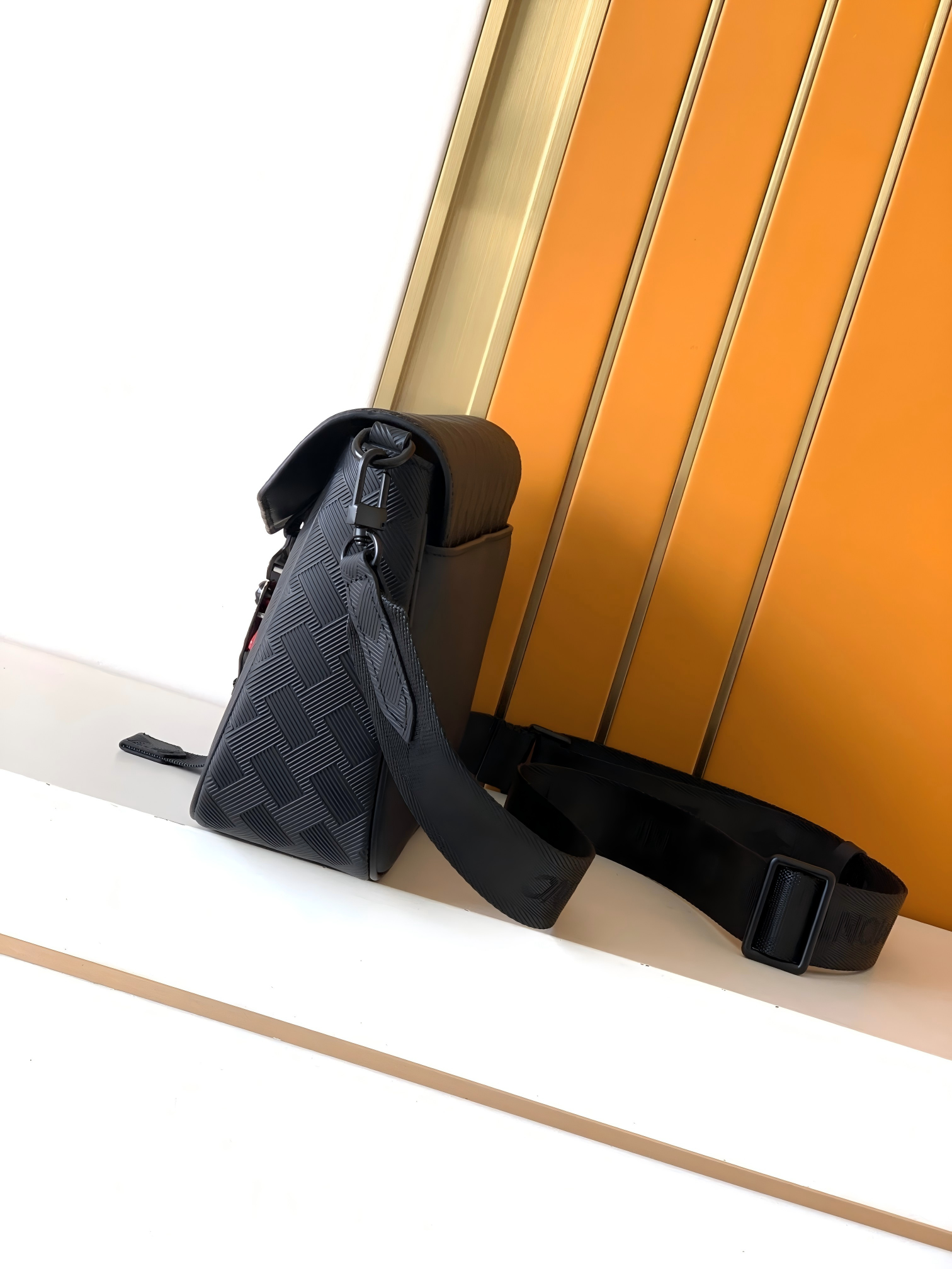 Bag  Soft Italian Tumbled Calf - đánh giá và giá Interior Design Hongkong